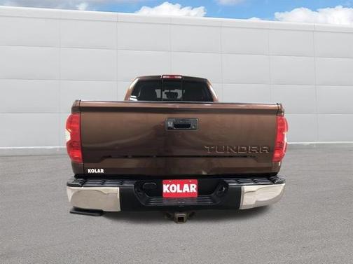 2017 Toyota Tundra SR5