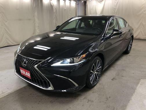 2025 Lexus ES 350 Base