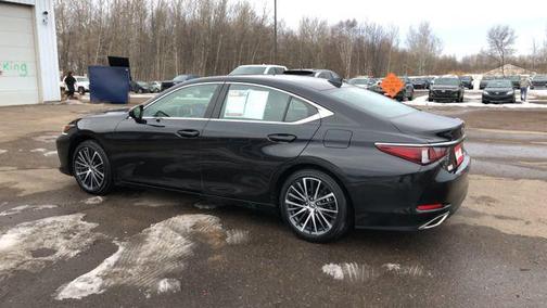 2025 Lexus ES 350 Base