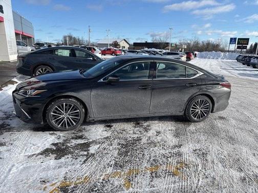 2025 Lexus ES 350 Base