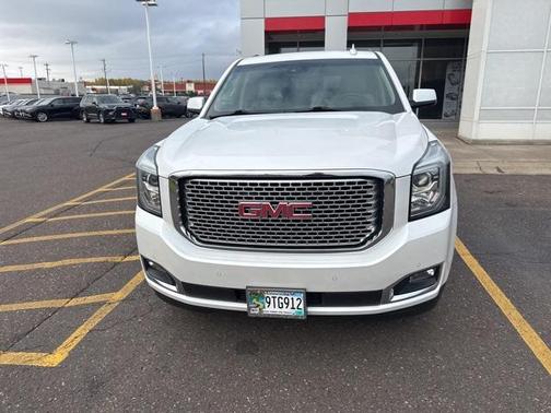 2017 GMC Yukon XL Denali