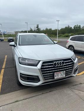 2019 Audi Q7 45 Premium Plus