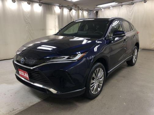 2022 Toyota Venza XLE