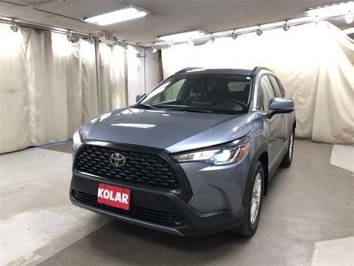 2022 Toyota Corolla Cross LE
