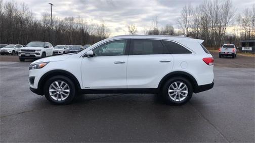 2018 Kia Sorento LX