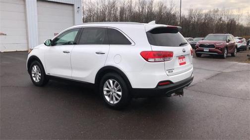 2018 Kia Sorento LX