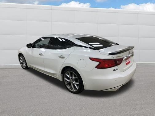 2016 Nissan Maxima 3.5 SR