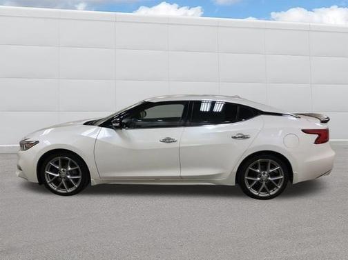 2016 Nissan Maxima 3.5 SR