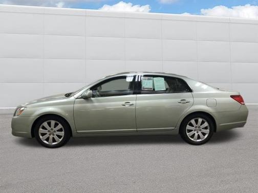 2007 Toyota Avalon XLS