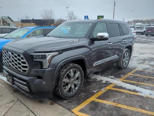 2024 Toyota Sequoia Capstone