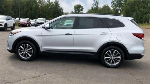 2017 Hyundai SANTA FE SE