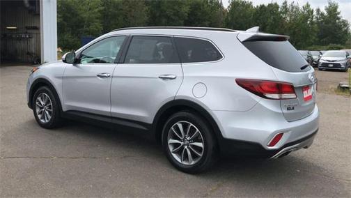 2017 Hyundai SANTA FE SE