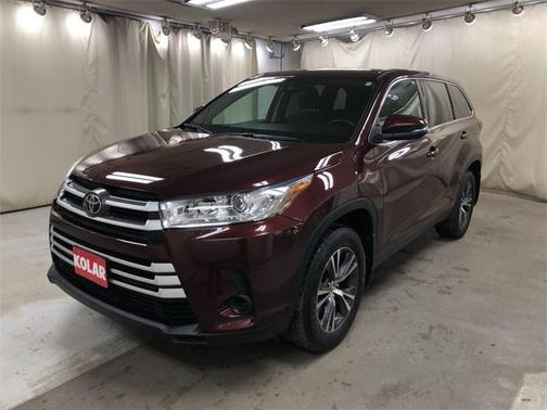 2019 Toyota Highlander LE