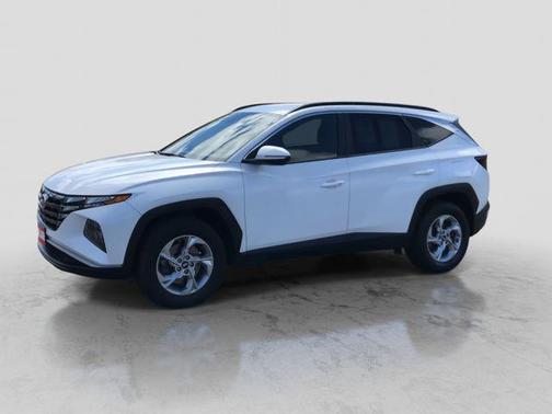 Quartz White 2022 Hyundai TUCSON SEL