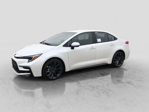 Wind Chill Pearl 2026 Toyota Corolla SE