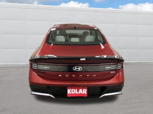 2025 Hyundai SONATA Hybrid SE