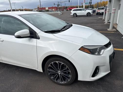 2016 Toyota Corolla S Plus