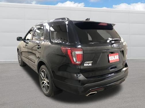 2017 Ford Explorer sport