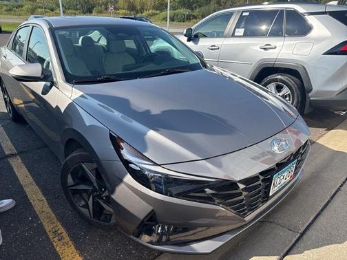 2023 Hyundai ELANTRA HEV Limited