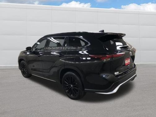 2024 Toyota Highlander XSE
