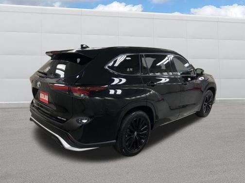 2024 Toyota Highlander XSE