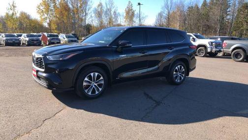 2021 Toyota Highlander Hybrid XLE
