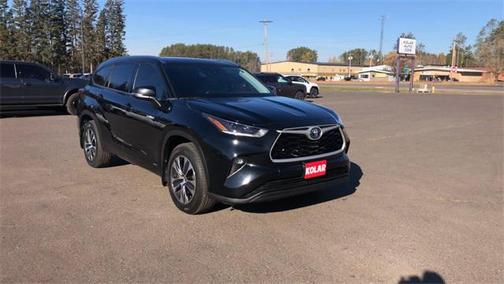2021 Toyota Highlander Hybrid XLE