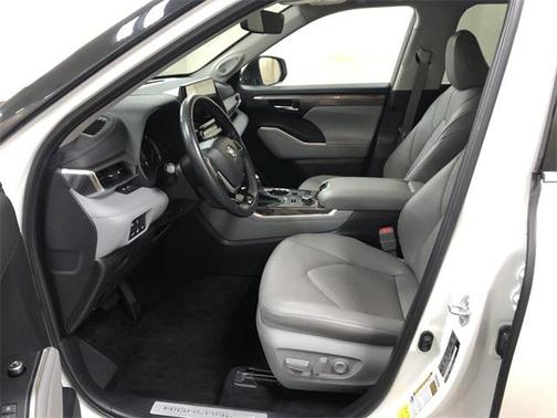 2022 Toyota Highlander Limited