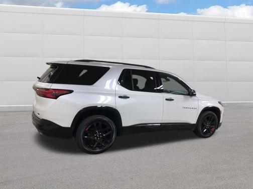 2022 Chevrolet Traverse Premier