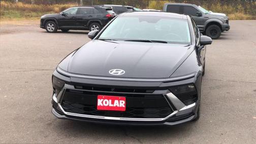 2024 Hyundai SONATA Hybrid Limited