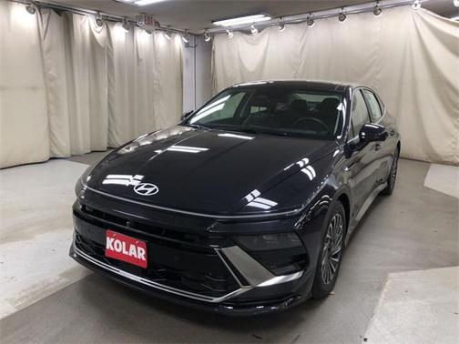 2024 Hyundai SONATA Hybrid Limited