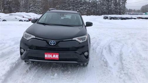 2017 Toyota RAV4 Hybrid XLE