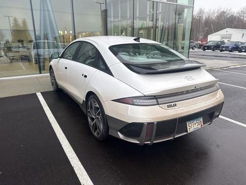 2025 Hyundai IONIQ 6 SEL
