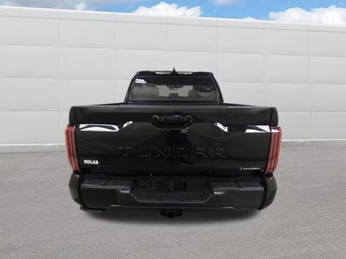 2025 Toyota Tundra Hybrid Platinum