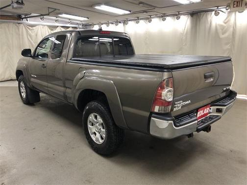 2015 Toyota Tacoma Base