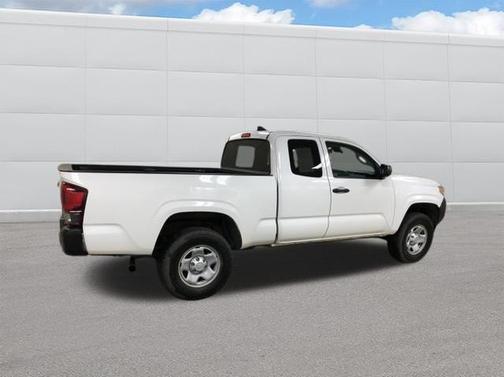 2019 Toyota Tacoma SR
