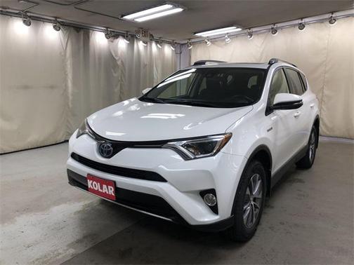 2018 Toyota RAV4 Hybrid XLE