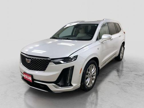 Crystal White Tricoat 2020 Cadillac XT6 Premium Luxury AWD
