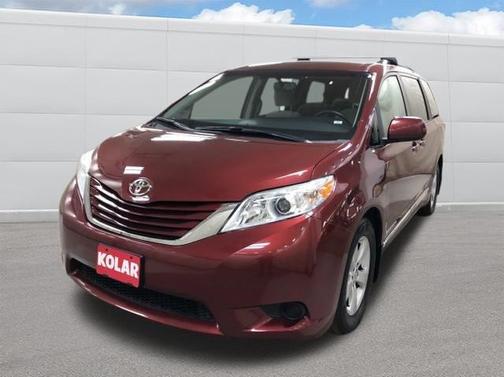 2017 Toyota Sienna LE