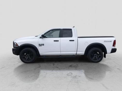 Bright White Clearcoat 2021 RAM 1500 Classic Warlock Quad Cab 4x4 6'4' Box