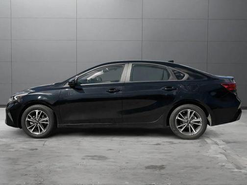 Black 2023 Kia Forte LXS