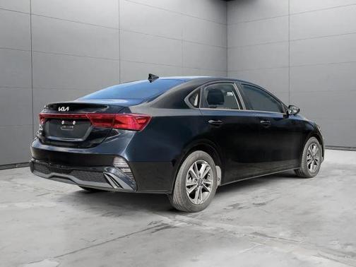 Black 2023 Kia Forte LXS