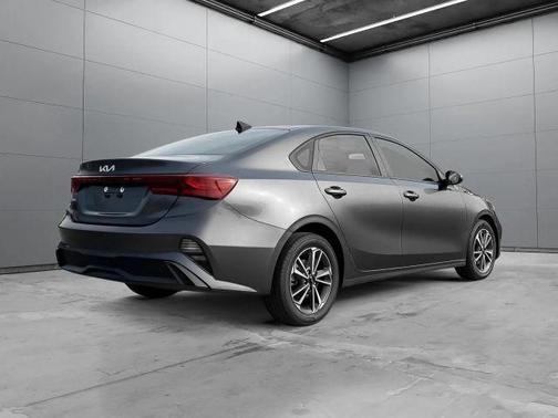 Gray 2023 Kia Forte LXS