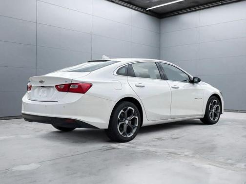 White 2024 Chevrolet Malibu LT