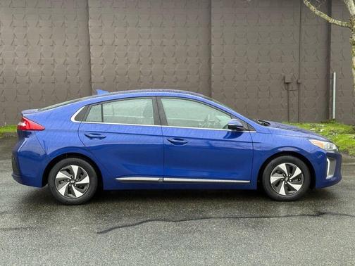 2019 Hyundai IONIQ Hybrid SEL