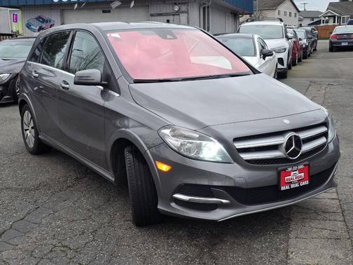 2017 Mercedes-Benz B-Class B 250e 4dr Hatchback