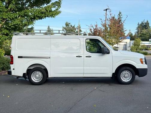2016 Nissan NV Cargo NV2500 HD S V6