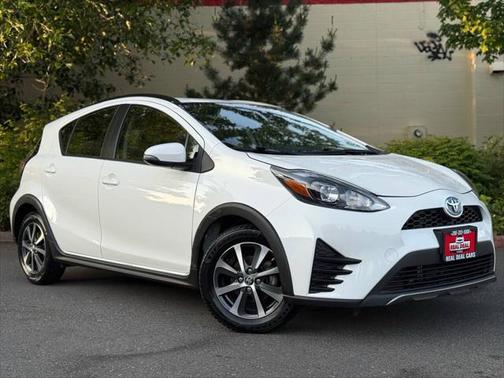 2019 Toyota Prius LE