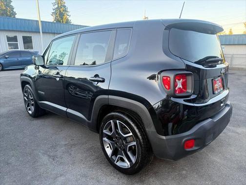 2020 Jeep Renegade Jeepster FWD