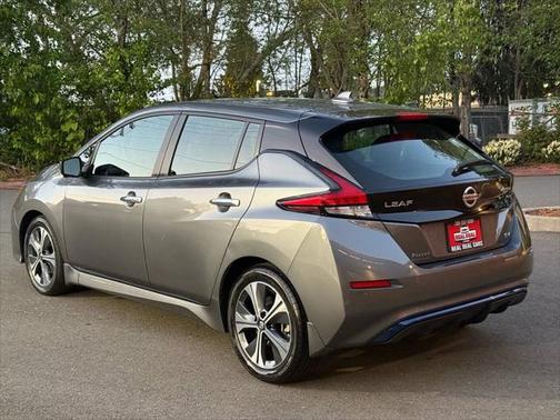 2021 Nissan Leaf SV 40 kWh